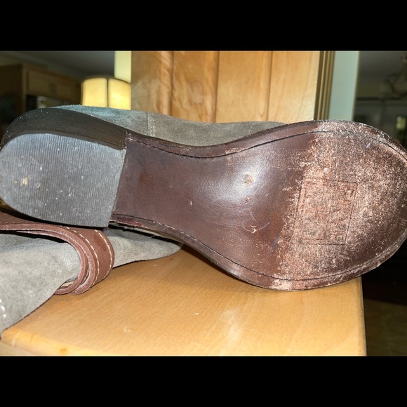 Frye olive green leather boots size 6 1/2 - Picture 2 of 4